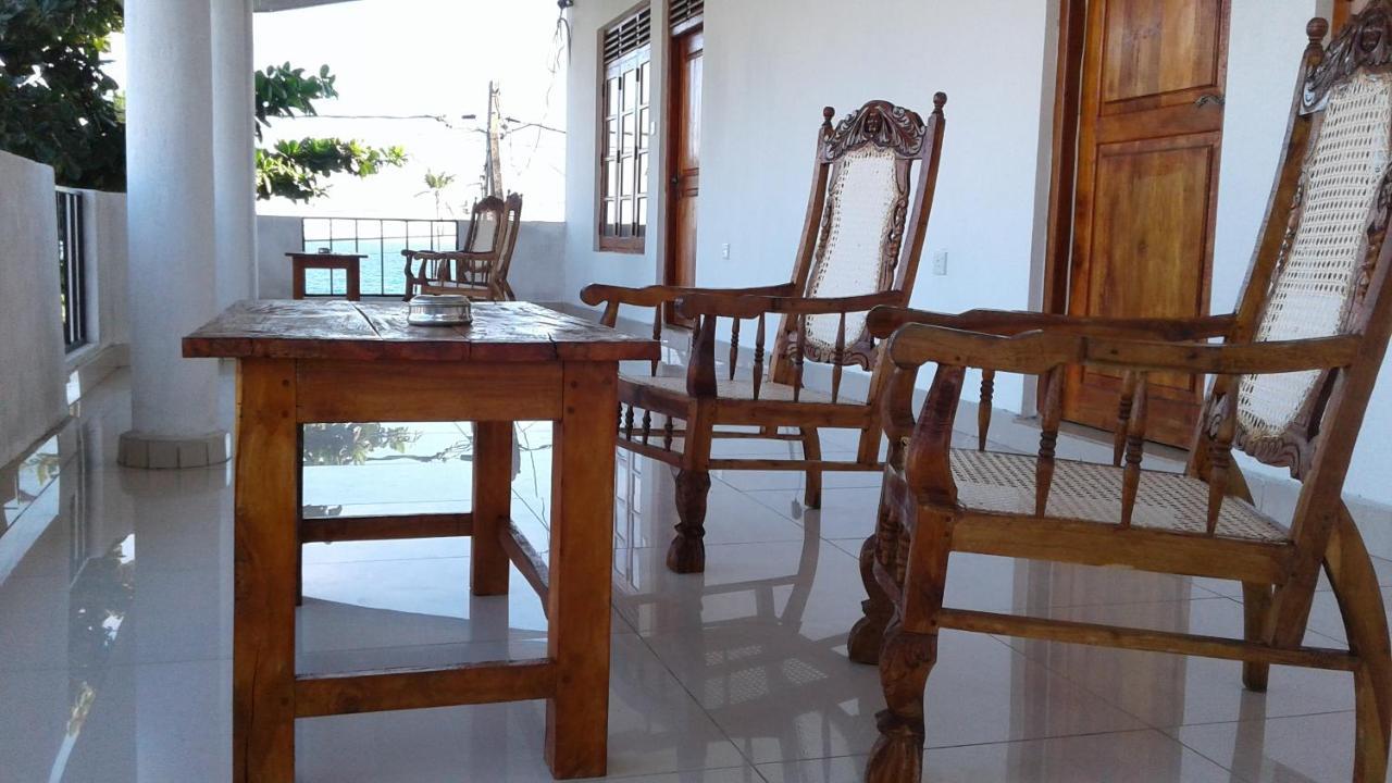 Masha Beach Inn Tangalle Eksteriør billede